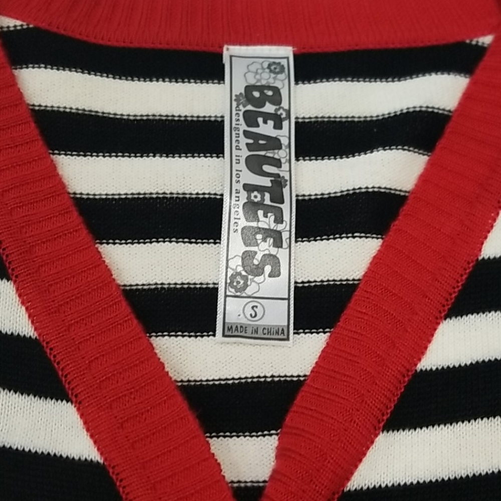 Sweater - Picture 3 of 3